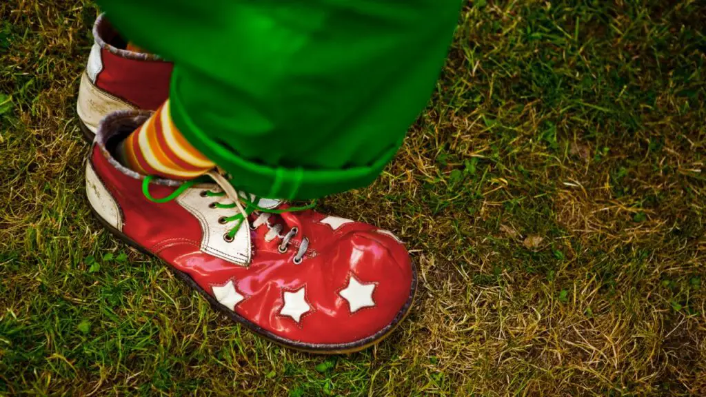 scarpe da clown